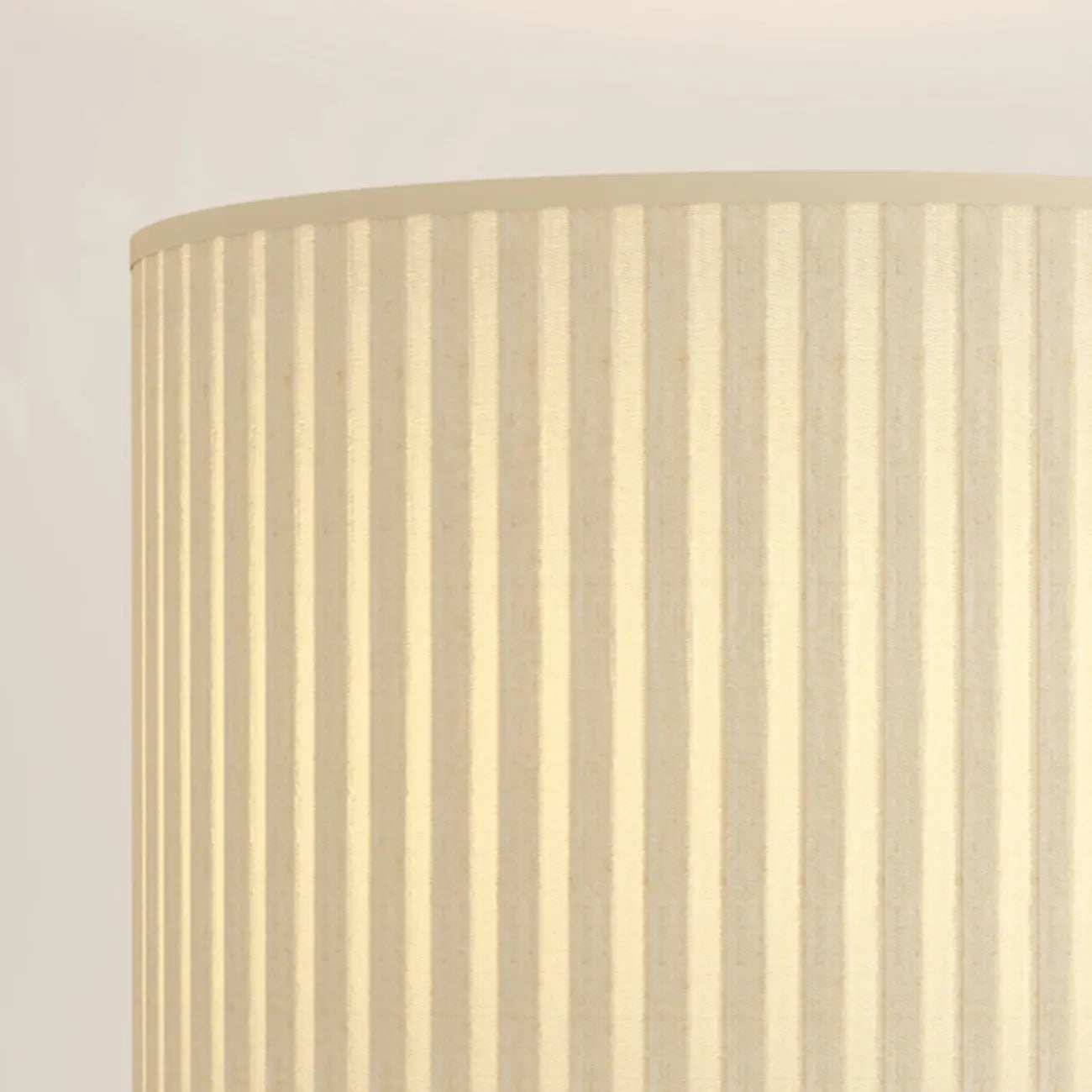Contemporary Geometric Metal Table Lamp for Home