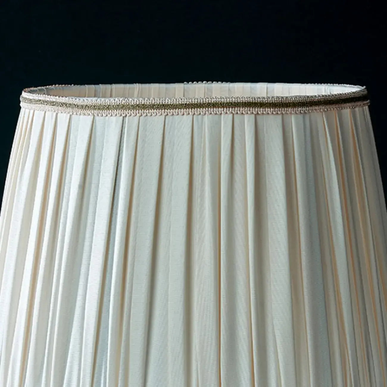 Glamorous Crystal Table Lamp with Geometric Shade for Home