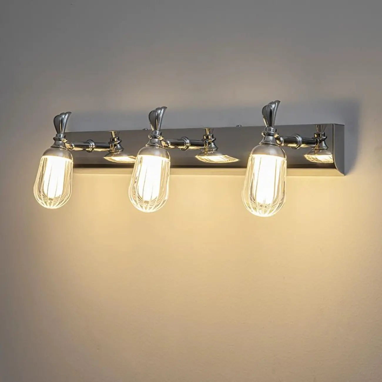 Vintage 3 Head Silver Gilded LED Vanity Light for Bathroom Decor