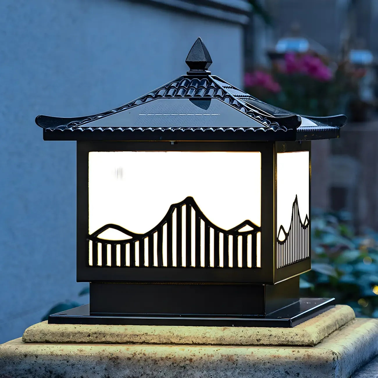 Traditional Bronze Home-Shape Solar Outdoor Post Lights