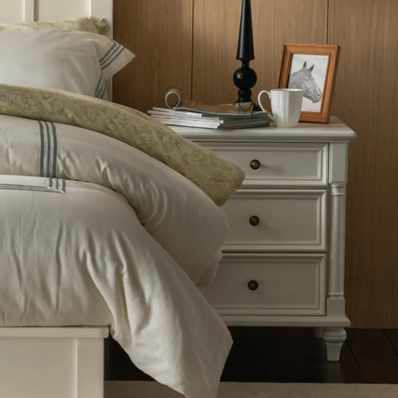 Traditional Ash Wood Nut-Brown 3-Drawer Bedroom Nightstand