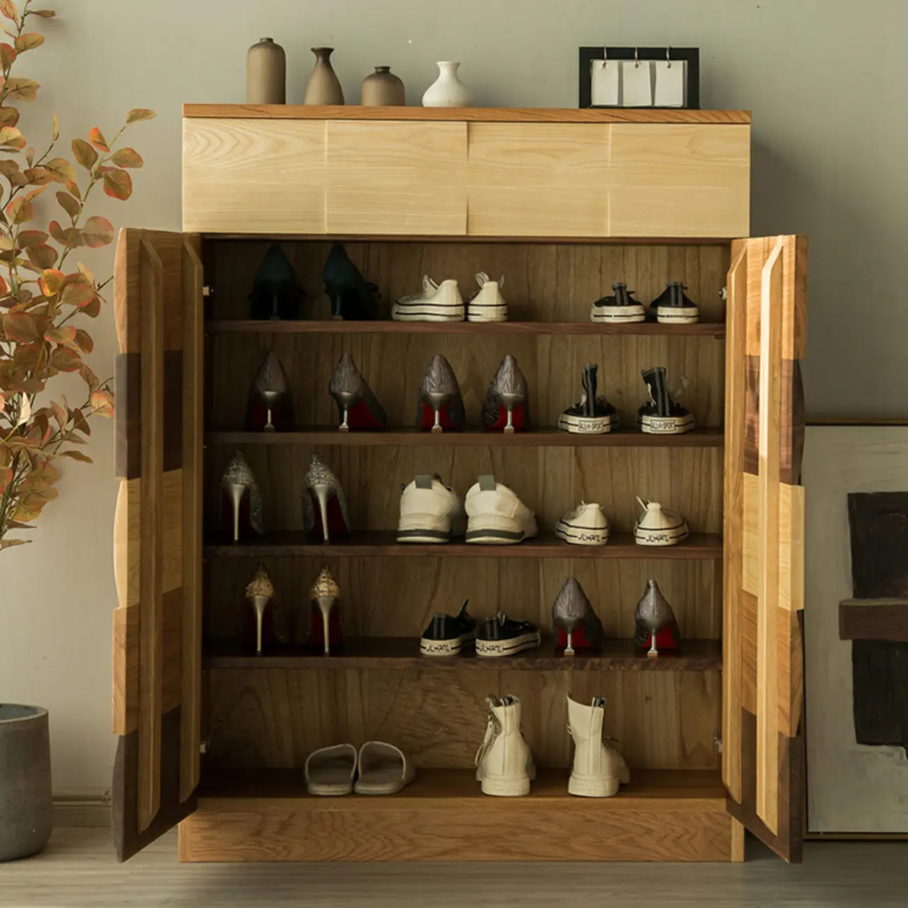 Scandinavian Brown Solid Wood Shoe Cabinet for Entryway