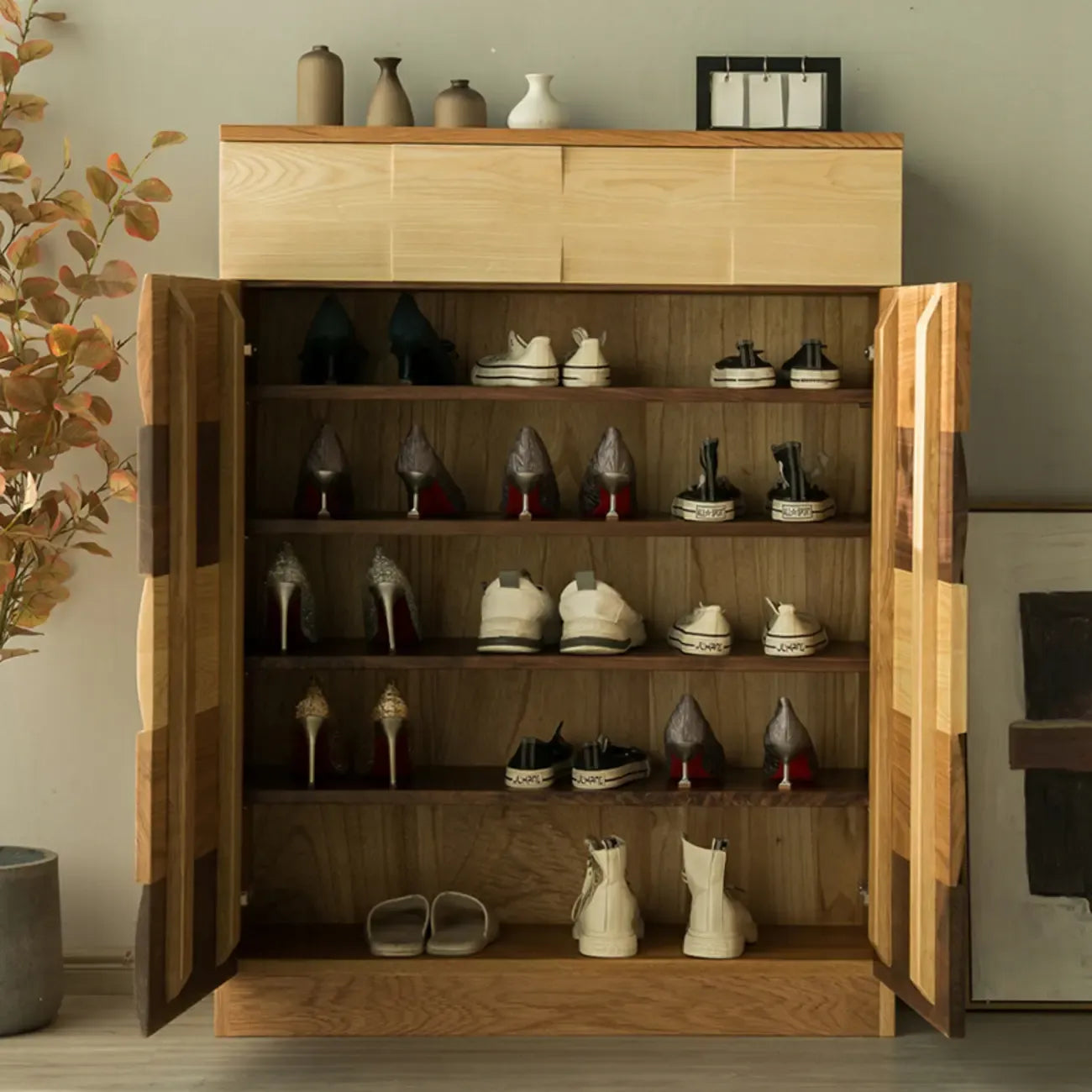 Scandinavian Brown Solid Wood Shoe Cabinet for Entryway