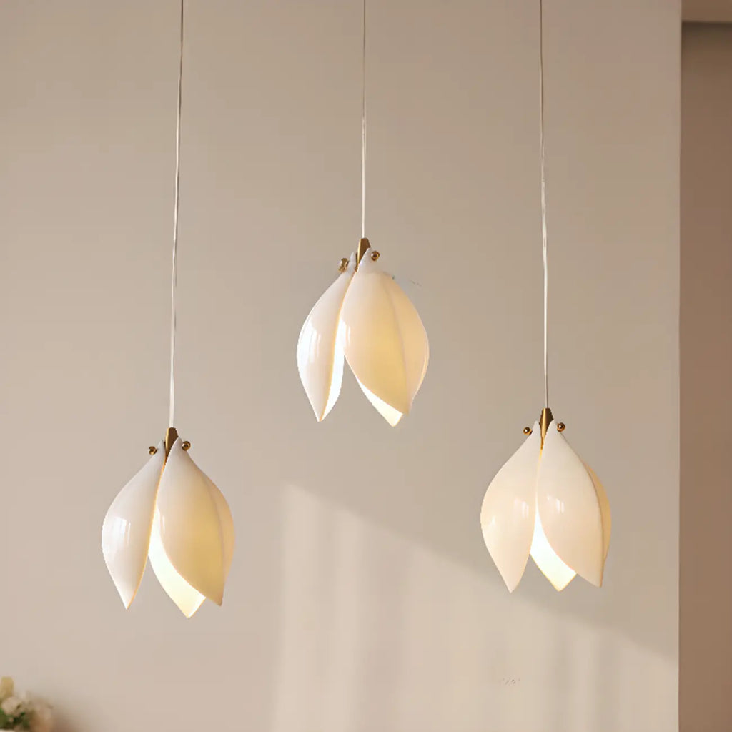 Modish Ceramic Flower Island Pendant Light for Kitchen