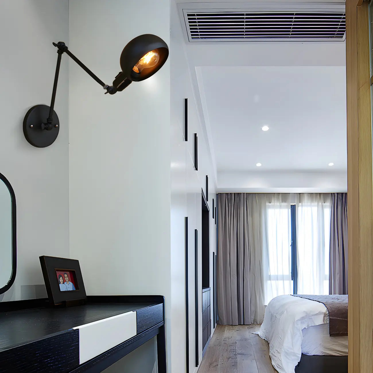 Industrial 1-Light Black Metal Swing Arm Wall Sconce