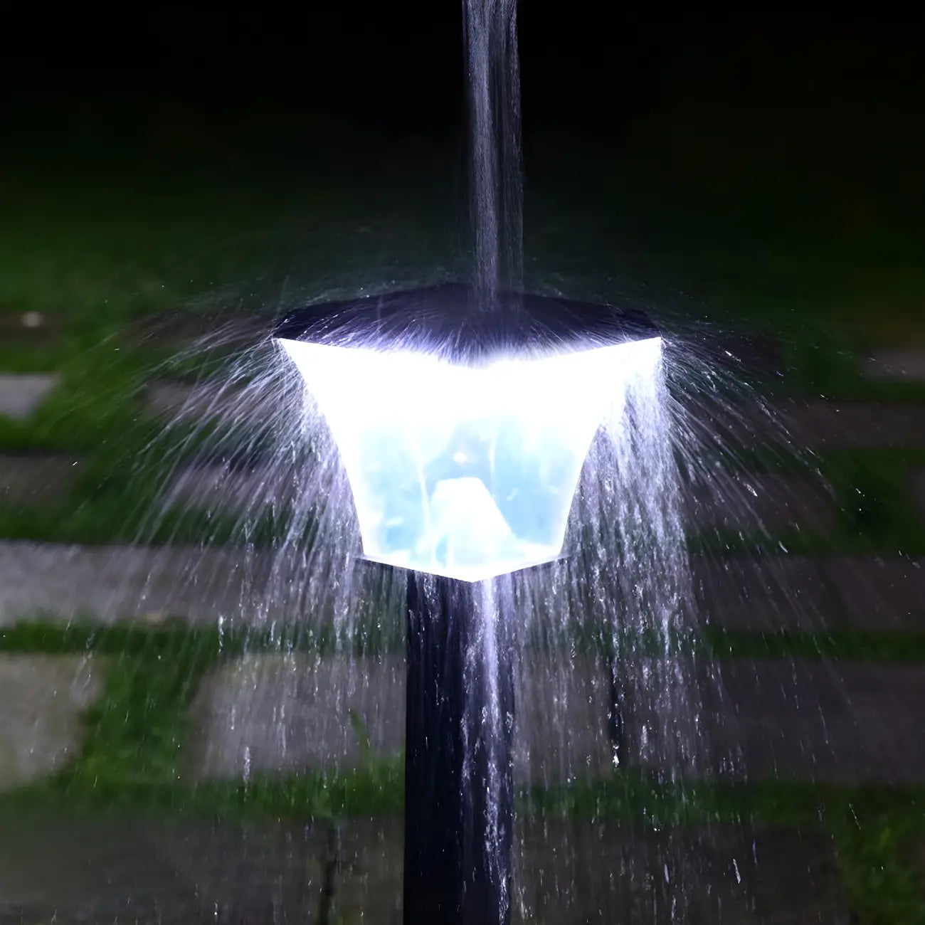 Minimalist Waterproof LED Pathway Landscape Lighting