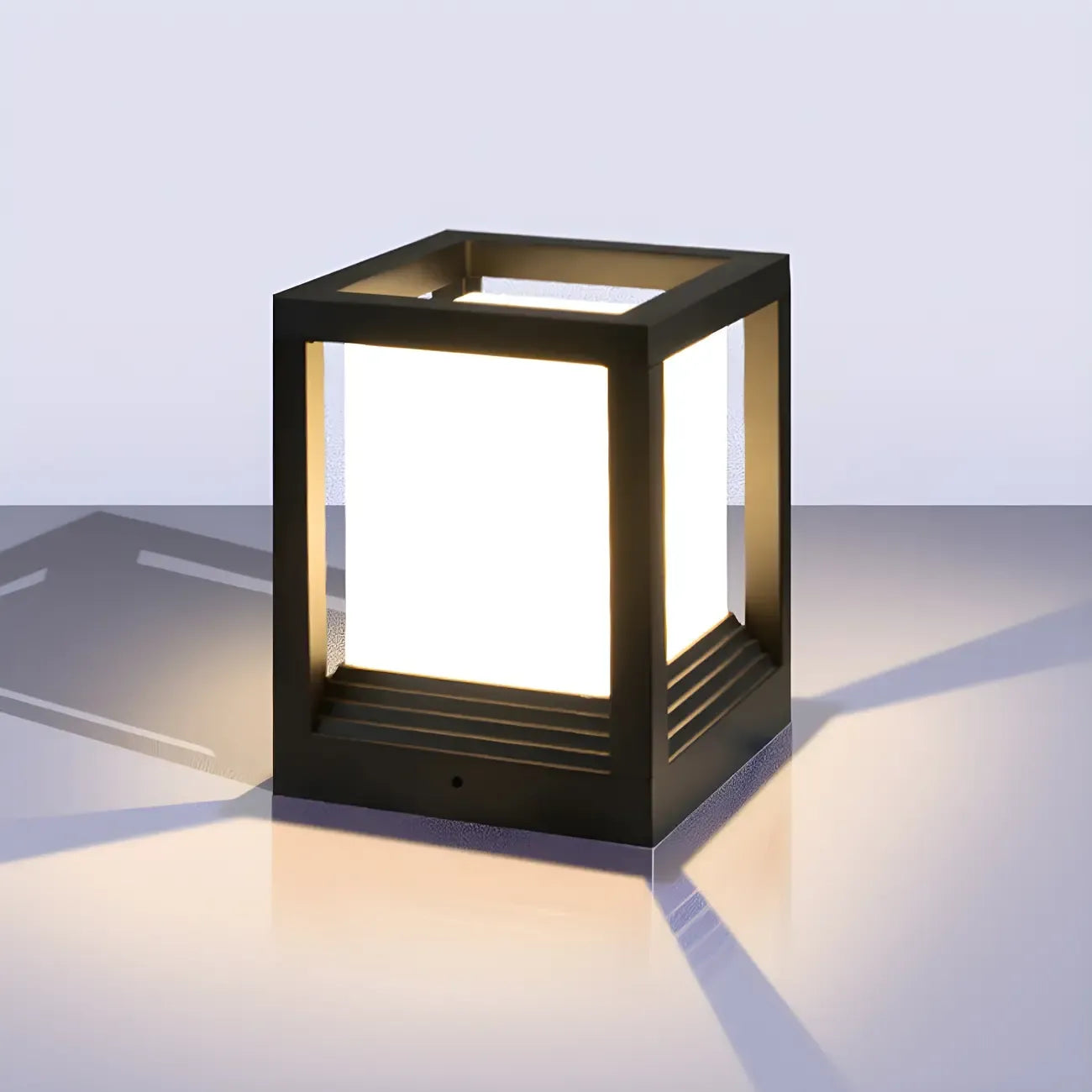 Modern Black Metal LED Post Cap Light for Outdoor Fences
