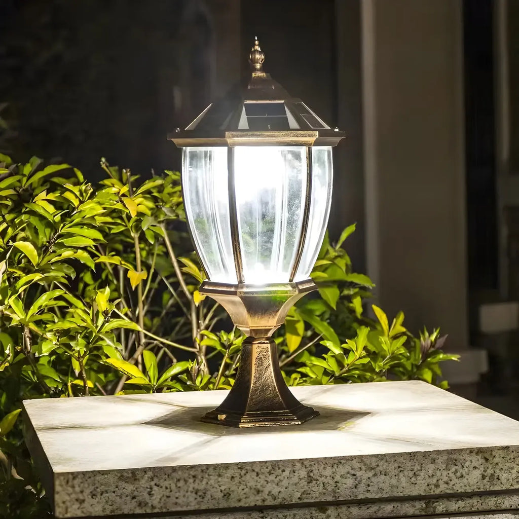 Retro Bronze Metal Solar Outdoor Post Lights